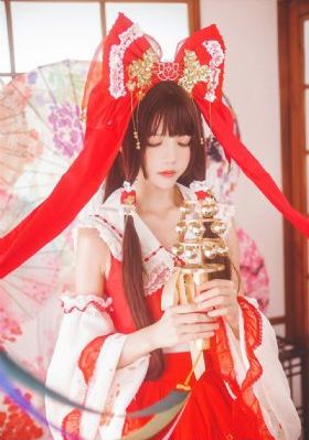 国产极品柚木在线播放_最新国语全集在线